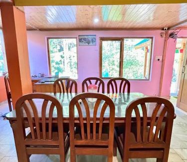 Old Manali Cabin | V Cottage