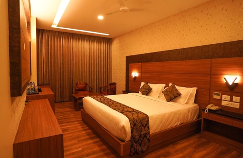 Kattankulathur Hotel | V FIVE HOTEL