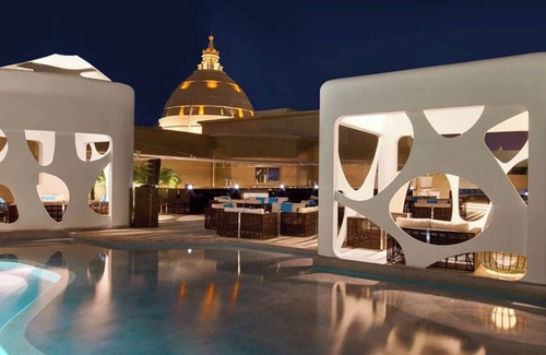 Al Safa Apartment | V Hotel 2-bed Luxury Sky Villa Centrally Located in Dubai