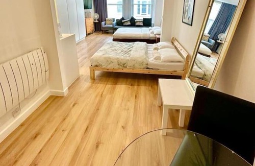 Soho Apartment | V06 Fantastic Apartment - 100m from Piccadilly Circus!