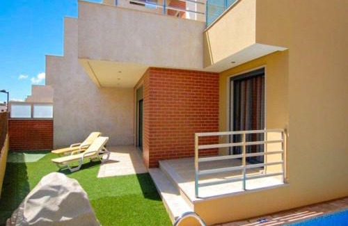 Mosqueira Villa | V4, Villa Jardins Branqueira4 near Beach, Albufeira