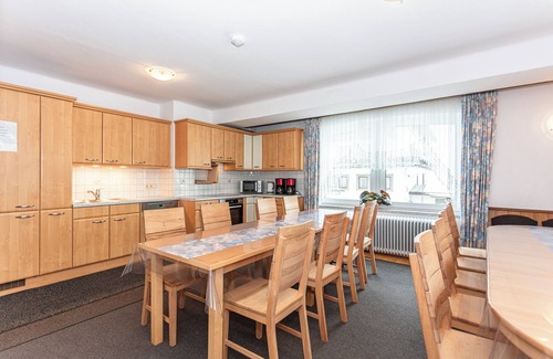 Bruck an der Grossglocknerstrasse House | Vacation home Alpenrose