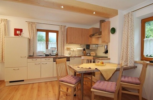 Ramsau Apartment | Vacation apartment Hoher Göll, 2-3 persons, 60 sqm, shower/WC, balcony, TV, W-LAN