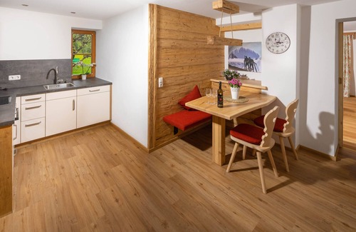 Ramsau bei Berchtesgaden Apartment | Vacation apartment Watzmo, 1-3 persons, 50 sqm, balcony, separate bedroom