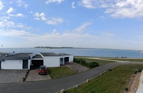 Fehmarn Apartment | Vacation apartment/apartment for 4 guests with 49m² in Fehmarn OT Burgtiefe (51832)