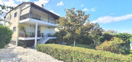 Nea Palatia House | Vacation and Relaxation Home Oropos