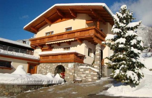 Maurach Apartment | Vacation apartment 1 - House Kröll