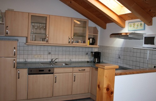 Staudach-Egerndach Apartment | Vacation apartment 57 sqm, 1- 2 persons, 1 bedroom, winter garden, WLAN