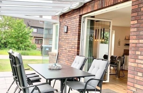 Fedderwardersiel Apartment | Vacation apartment/apartment for 8 guests with 114m² in Fedderwardersiel (177487)