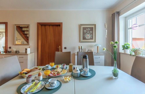 Friedrichstadt Apartment | Vacation apartment "Loggiastuuv gesamt" in Friedrichstadt for up to 4 people