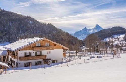 Berchtesgaden Apartment | Vacation apartment Watzmann, for 2-4 persons and 1 child up to 10 years