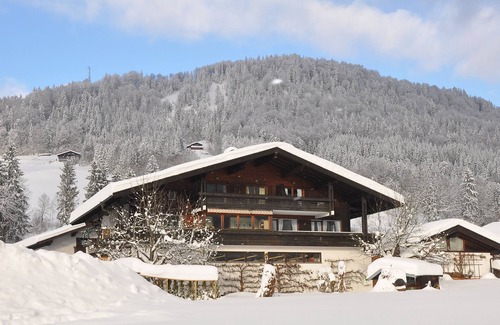 Entfelden Apartment | Vacation apartment Walmberg approx. 130 sqm with balcony