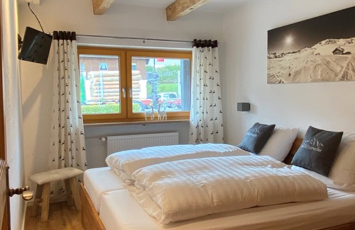 Groissenbach Apartment | Vacation apartment "Glitzeralm" Reit im Winkl