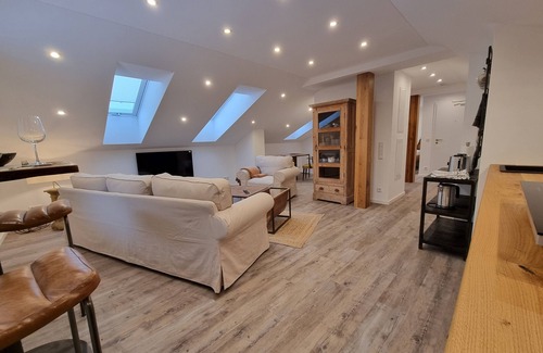 Reit im Winkl Apartment | Vacation apartment for 2 in the attic