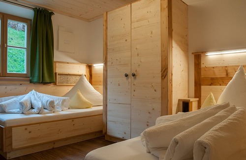 Rottach-Egern Bed & Breakfast | Vacation apartment Tegernsee - Holiday apartments at Webermohof