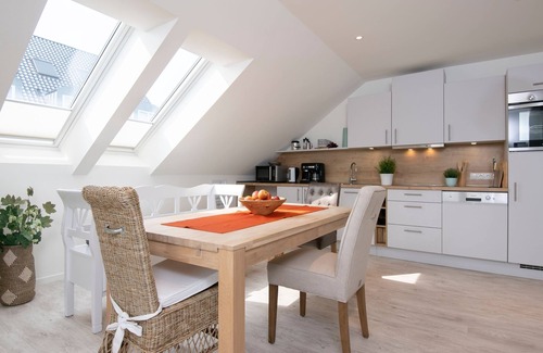 Scharbeutz Apartment | Vacation apartment/apartment for 4 guests with 68m² in Scharbeutz (286895)