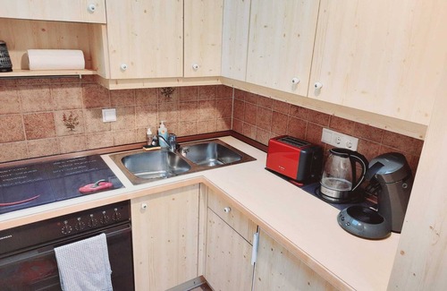 Ettenhausen Apartment | Vacation apartment Alpenflair 52 m² with separate bedroom