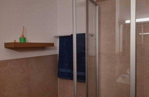 Ettenhausen Apartment | Vacation apartment Alpenflair 52 m² with separate bedroom