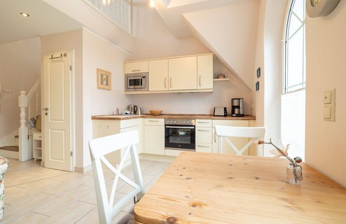 Zingst Apartment | Vacation apartment/apartment for 2 guests with 40m² in Zingst (105354)