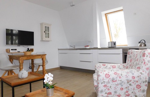 Althagen Apartment | Vacation apartment "Boddenhaus Apartment 5" - on the 2nd floor approx. 43 m² for 2 persons