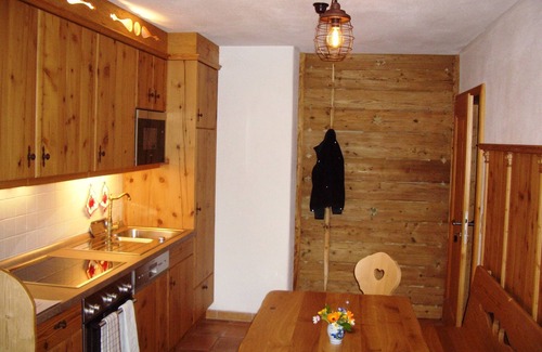 Kleinhogl Apartment | Vacation apartment Bavaria 62 sqm up to 5 persons, 2 sleeping cabins, 3 bedrooms, balcony