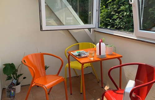 Schiffdorferdamm Apartment | Vacation apartment with conservatory in Bremerhaven