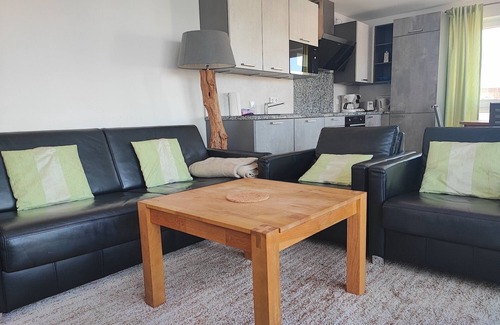 Eckernfoerde Apartment | Vacation apartment/apartment for 5 guests with 91m² in Eckernförde (121120)