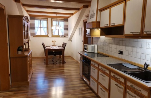 Perlhutte Apartment | Vacation apartment (90sqm) with a view of the Perlsee lake