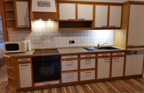 Perlhutte Apartment | Vacation apartment (90sqm) with a view of the Perlsee lake