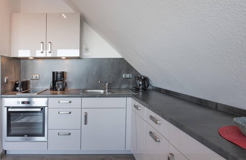 Norderhafen Apartment | Vacation apartment Käpt'n Cook 09 in Nordstrand for up to 3 people
