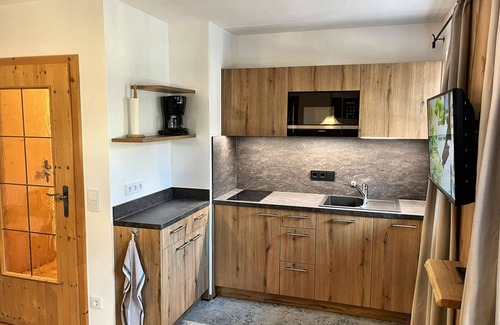 Pidingerau Apartment | Vacation apartment large (A) 57 am, 2 bedrooms, eat-in kitchen
