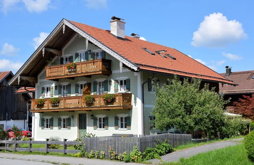 Pidingerau Apartment | Vacation apartment large (A) 57 am, 2 bedrooms, eat-in kitchen