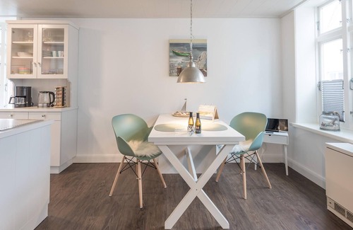 Zentrum Apartment | Vacation apartment "Meeresstrand" in Husum for up to 2 people