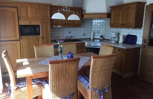 Werdum Apartment | Vacation apartment no. 4 - unforgettable days for up to 5 people