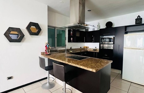Mazatlan House | 💎 VACATION APARTMENT ON MAZATLAN'S MALECON AND BEACHFRONT 💎