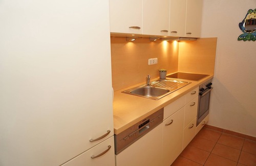 Damp Apartment | Vacation apartment on the harbor side - 200 meters to the beach - - with a dream view of the harbor