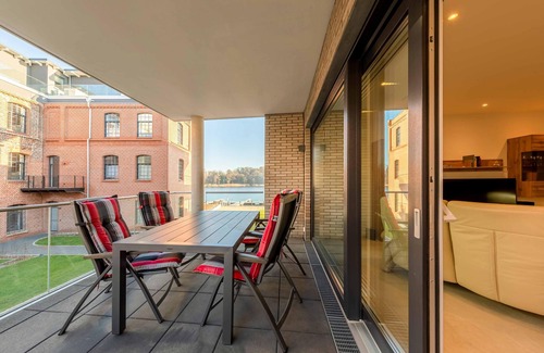 Muritz Apartment | Vacation apartment Pusteblume in the island town of Malchow