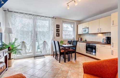 Ueckeritz Apartment | Vacation apartment Strandblick 1 - Beautiful vacation apartment on Usedom, with balcony