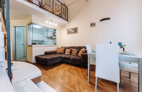 Cagliari Apartment | Vacation Apartment “Suite Villanova” with Wi-Fi, A/C & Balcony