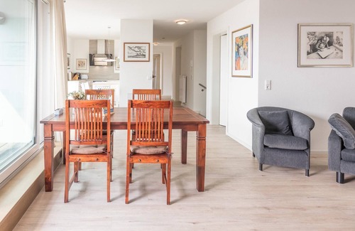 Zentrum Apartment | Vacation apartment Vis à vis zum Schloss in Husum for up to 4 people
