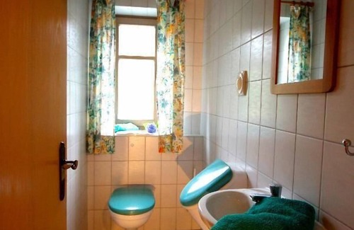 Altnußberg Apartment | Vacation apartment with 2 bedrooms and balcony (65 sqm)