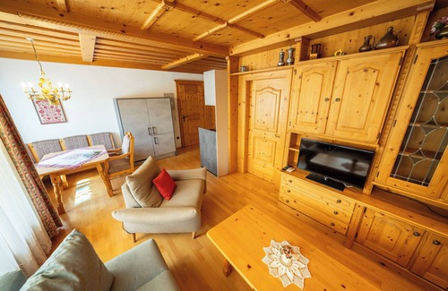 Seeboden Apartment | Vacation apartments, just a few steps from the lake, free use of the lido