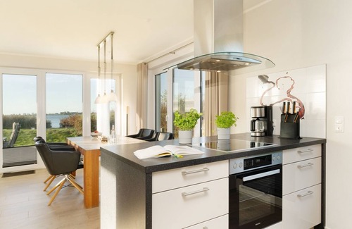 Fehmarn Apartment | Vacation apartment/apartment for 4 guests with 85m² in Fehmarn OT Fehmarnsund (294295)