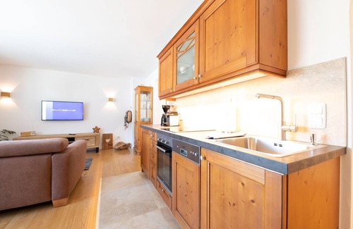 Garmisch-Partenkirchen Apartment | Vacation apartment "großa Waxlstoa" in Garmisch-Partenkirchen