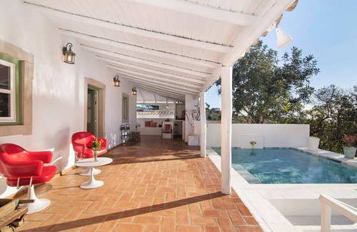 Sao Bras de Alportel House | Vacation Home "Almóada - Eclectic Boutique" with Mountain View, Private Heated Pool & Wi-Fi