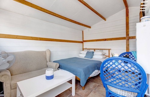 San Isidro House | Vacation Home "Casa Blanca De Madera" with Sea View, Garden & Wi-Fi