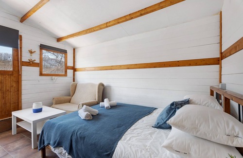 San Isidro House | Vacation Home "Casa Blanca De Madera" with Sea View, Garden & Wi-Fi