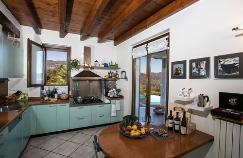 Meina Villa | vacation holiday villa casa house rental italy, lake maggiore, lake district, vacation holiday villa casa house to rent