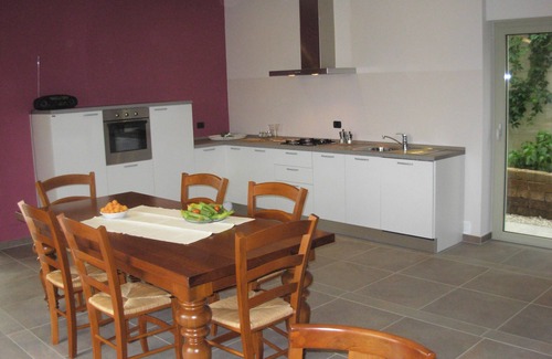 Serralunga d'Alba Cottage | Vacation home surrounded by the vineyards of Barolo