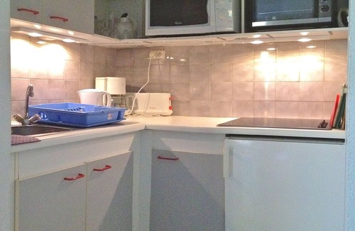 Theoule-Superieur House | Vacation home, 4 rooms, air conditioning, garden, pool, 800m to the sandy beach, near Cannes